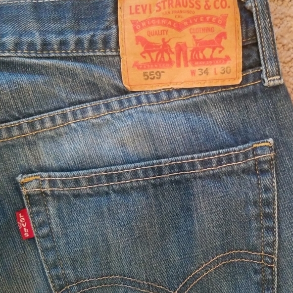 🌻3/$20🌻Levi 559🌻 - Picture 3 of 3